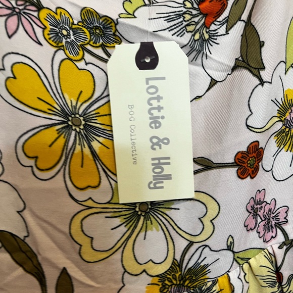 NWT Lottie & Holly Floral Baby Doll Dress - Picture 4 of 6